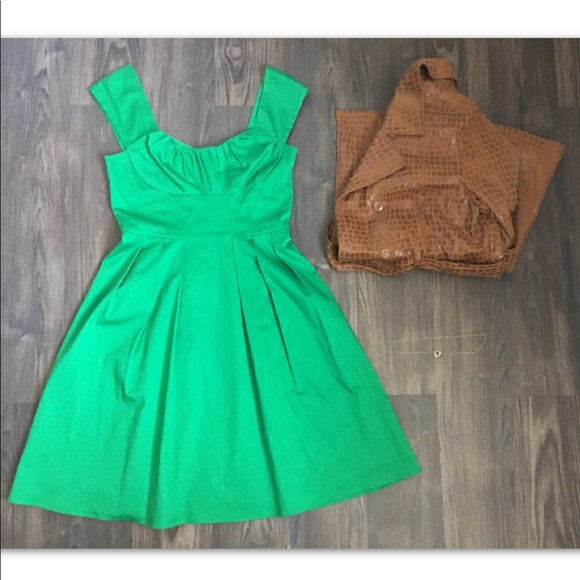 Calvin Klein Dresses & Skirts - CALVIN KLEIN summer ready short green dress.